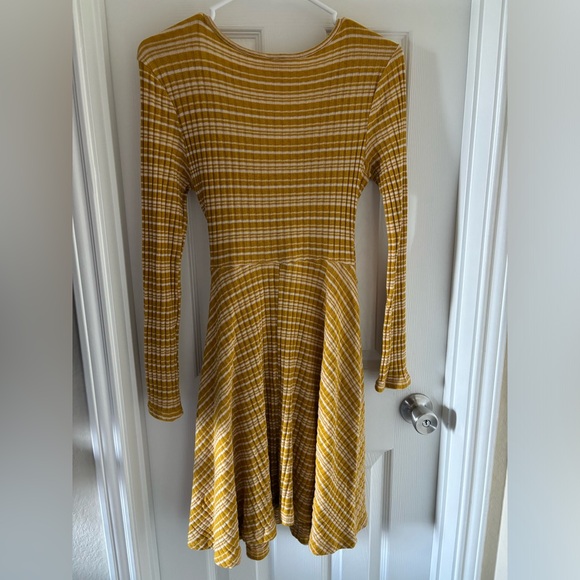 Yellow and white striped mini dress from Francesca’s - Picture 2 of 3